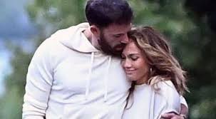 Последние твиты от ben affleck (@benaffleck). Are Jennifer Lopez And Ben Affleck Planning To Move In Together With The Singer S Kids Entertainment News Wionews Com