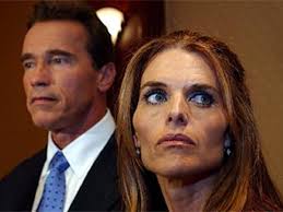 Las acusaciones por acoso sexual y por su pasado nazi enturbian la campaña  de Schwarzenegger