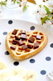 Bananenwaffeln Ohne Zucker Und Nur Mit 8 Einfache Zutaten Rezept Bananen Waffeln Lecker Zuckerfreie Rezepte