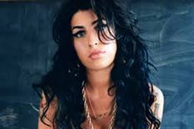 Drunken' Winehouse heckled off stage at shambolic concert