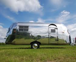 Silver Streak Clipper Das Kultfahrzeug For Sale In Germany And Europe Restored By Airstream4u Promotions Ev Fahrzeuge Airstream Wohnmobil