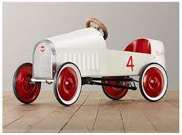 Restoration Hardware Montlhery Pedal Car Www Madmotherdesign Blogspot Com Car Vintage Metal Retro Red White W Pedal Cars Toy Pedal Cars Riding Toys
