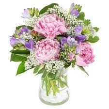 Same day flowers delivery allows you to send flowers today giving you a little wiggle room if you want to see who made the cut. Order Flowers Online Euroflorist Flower Delivery Germany