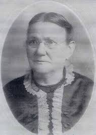 My cousin Mary Ellen is in this photo.