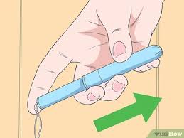Tampax comes in light, regular, and super absorbencies and boasts a leakguard braid to stop. Einen Tampon Zum Ersten Mal Einfuhren Mit Bildern Wikihow