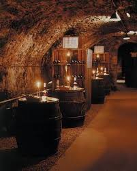 Caves Patriarche Pere Et Fils Beaune France Best Wine Tour With Kat Morse Dave Morse And George Via Maisons Souterraines Vacances En Bourgogne Bourgogne