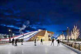 Super bowl champions i, ii, xxxi, xlv. Green Bay Packers Titletown District Sledding Hill Rossetti Archdaily