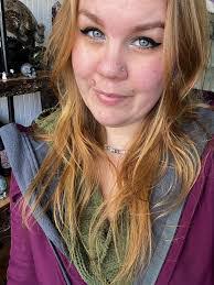 Kimberly Forest's Instagram, Twitter & Facebook