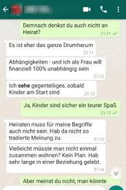 Doesn't matter if it belong to your contacts or not, just insert the phone number and click the check online status button. 99 Fragen Zum Kennenlernen In Whatsapp An Madels