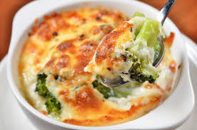 El brócoli es una verdura de la familia de las crucíferas, cuya apariencia es similar a la de un árbol. Receta De Brocoli Con Queso Riquisimo Unareceta Com