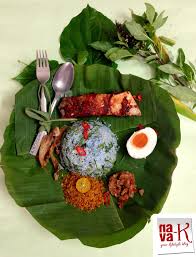 Bunga telang (or bunga teleng or kembang teleng or or bunga biru) is also known as butterfly pea or blue pea vine in english. Nava K Nasi Kerabu Biru Kelantan