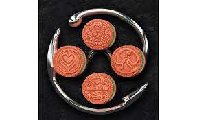 ⚔️ lady gaga x @oreo x #chromatica dropping soon! Lady Gaga Themed Oreo Cookies Just Released Plus Virtual Chromatica Cookie Hunt 2021 01 28 Snack Food Wholesale Bakery