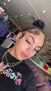 Dayvon Albert's Instagram, Twitter & Facebook