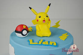 Pikachu is also one of the starter pokémon available. Eine Pokemon Torte Mit Pikachu Und Ash Jennys Backwelt