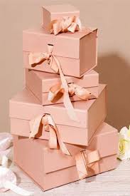 Birthday Gifts For Couples India Gift Box Designs In 2020 Gift Box Design Happy Birthday Gifts Valentines Day Gifts For Her