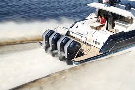 This engine makes boats easy to maneuver near the dock. New Mercury V12 600 Hp Outboard Boattest