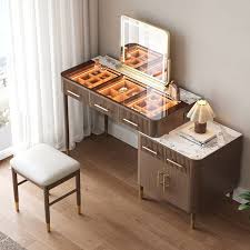Makeup Vanity Set With Lighted Mirror