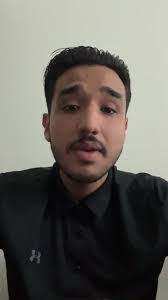 Roberta Perlman's Instagram, Twitter & Facebook