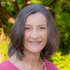 While I Count the Stars: A Novel: Banfield, Valerie: 9781537637983:  Amazon.com: Books