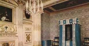 L Hotel De Sully Hotel Particulier Place Des Vosges Hotel