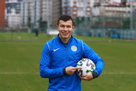 Samudio, who is currently with paraguay's national team playing the copa america, began his career with brazilian side uniao barbarense and later joined boa esporte and guarani futebol clube. Caykur Rizespor Un Forveti Samudio Iddiali