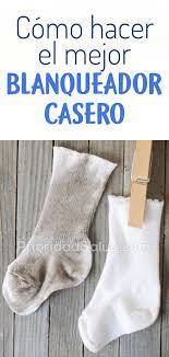 Este Blanqueador Casero Deja La Ropa Blanca Como Nueva Y Es Facil De Hacer Como Blanquear La Ropa Blanqueando La Ropa Trucos Para Lavar La Ropa