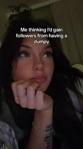 Alayna Ellis's Instagram, Twitter & Facebook