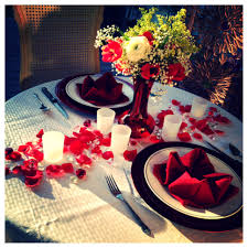 41 Romantic Valentines Table Settings Decor Ideas Romantic Dinner Tables Romantic Dinner Decoration Romantic Dinner Setting