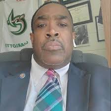 Yvette Townsend's Instagram, Twitter & Facebook