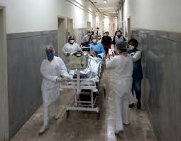 With rachel weisz, max minghella, oscar isaac, ashraf barhom. Apos Varios Dias Em Uti E Intubacao Dois Pacientes Com Covid Recebem Alta Na Santa Casa