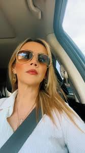 Videos de Paula Garza Dra.mamá.bruja (@paula.garza.lunaria) con “Nights In  White Satin