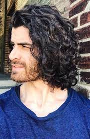 Menshairstylescurly Coiffure Homme Cheveux Boucles Homme Aux Longs Cheveux Coiffure Homme