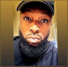 Clifford Robinson and Jamal Mashburn in NBA Live 98.