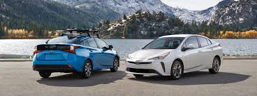 what are the 2019 toyota prius interior and exterior color