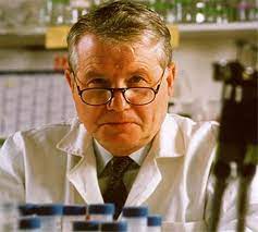 Luc montagnier est lauréat de la médaille d'argent du cnrs, il a reçu le prix albert lasker en 1986, les prix galien, jeantet, korber, et le prix prince des asturies de science avec robert gallo en 2000. Covid 19 Pr Luc Montagnier C Est Un Travail D Apprentis Sorciers Le Sars Cov 2 Est Un Virus Manipule Avec Des Molecules De Vih Et De La Malaria Ivoire Vision