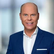 Aktuelle öffnungszeiten und jetzt geöffnete deutsche bank filialen in lippstadt inklusive kontaktdaten wie adresse, telefonnummer, webseite. Lars Pfeiff Teamlead Hr Graduate Recruiting Deutsche Bank Ag Xing