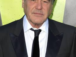 Oliver Stone vuonna 1992 Avulle: "Usko näkijöitä, älä hallituksia”