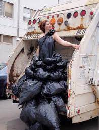 Reciclamos Crazy Dresses Trash Bag Dress Bag Dress