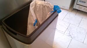 This package contains 25 hefty compostables, green, 2.6 gallon kitchen compost bags, each 0.6 mil thick. Opinion I Just Put Hefty Bags On The Marketing Shelf Of Shame Marketwatch