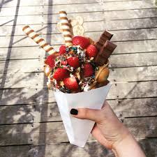 Bubble Waffle With Fresh Fruits And Chocolate Bubble Waffle Food Cravings Fun Desserts