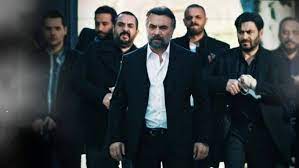 Erdinç gülener, arkadaşı necati şaşmaz'ı kıramadığını, gelen teklif üzerine 'kurtlar vadisi'ndeki rolü için 13 gülener, i̇yi ki de 'kurtlar vadisi'ne 'evet' demişim. Kurtlar Vadisi Ve Cukur Da Rol Alan Isim Edho Nun Kadrosuna Katiliyor Gercek Gundem