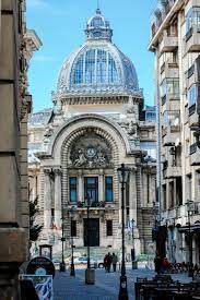 Este, cu siguranta, unul dintre cele mai cool locuri pe care le poti vizita in centrul istoric al capitalei. Cele Mai Cool Locuri De Vazut In Bucuresti Bucharest Bucharest Romania Around The Worlds