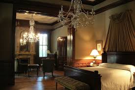 Enough Charm Luxury For Two At Charleston S Most Romantic Hotels Home Decor Decor Warm Home Decor