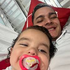 Eric Zack's Instagram, Twitter & Facebook