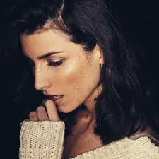 Dawn Whitaker's Instagram, Twitter & Facebook