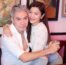 เกี่ยวกับเรื่องนี้ ล่าสุด (18 ก.พ.) ดีเจมดดำ คชาภา ก็ได้ถามถึงประเด็นดังกล่าวกับเพื่อนสนิทของ สาวไอซ์ อย่าง เอมมี่ มรกต พิธีกรร่วมในรายการ แฉ. à¸­ à¸•à¸ª à¸²à¸« à¸£ à¸­à¸‡à¹€à¸žà¸¥à¸‡à¹€à¸­à¸²à¹ƒà¸ˆ à¹€à¸­à¸¡à¸¡ à¸¡à¸£à¸à¸• à¸– à¸‡à¸ à¸šà¹€à¸‡ à¸š à¹€à¸¡ à¸­à¸ªà¸²à¸¡ à¸—à¸³à¹à¸šà¸šà¸™
