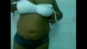 Mallu Aunty Stripping And Showing Her Ass - Indoxtube