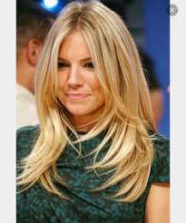 Hers are full enough that they don't separate and show her forehead. Fringe And Face Framing