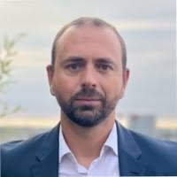 400+ "Clair" profiles