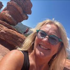 Garage Sales in the Carroll Iowa Area